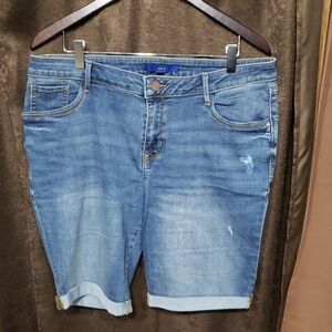 Apt. 9 Women's Classic Blue Jean Shorts Bermuda